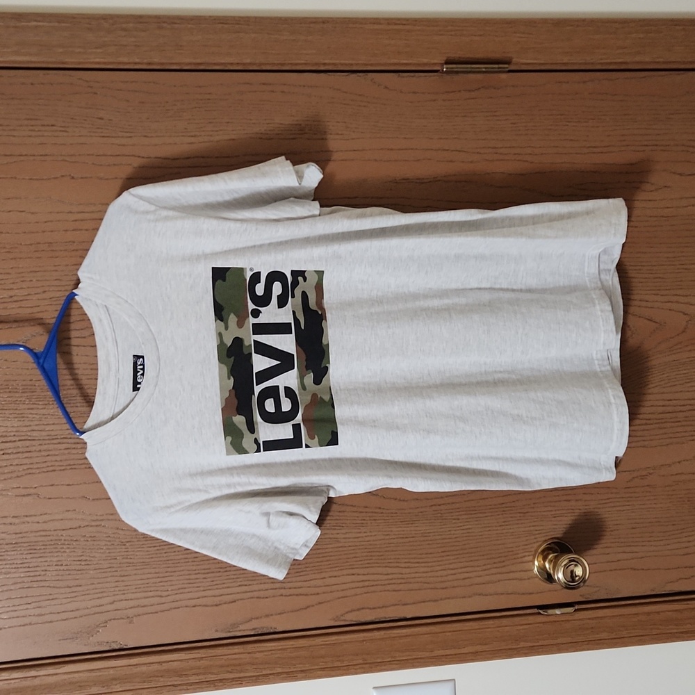 👕 NWOT ● Levi's ● Tee Size Mens Medium